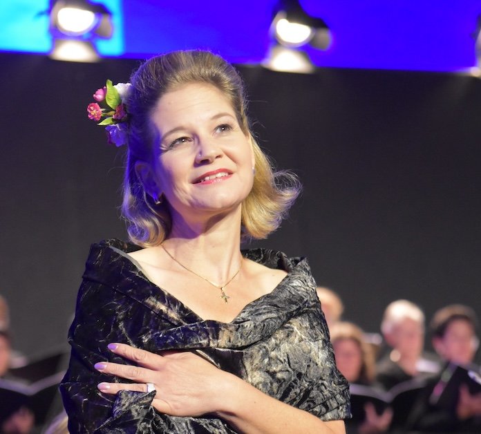 Brustbild Butterfly alt.JPG